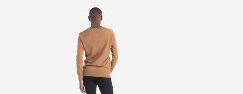 suéter gola c camel