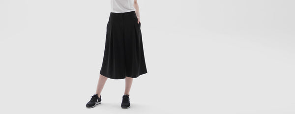 saia-calça crepe preto