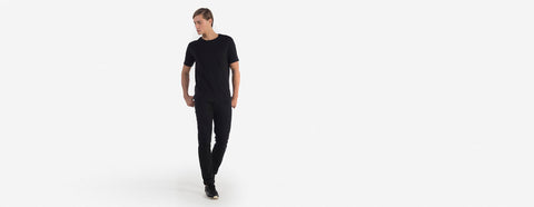 gola c com bolso preto