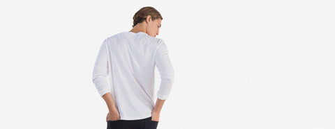 camiseta gola c manga longa masculina branco