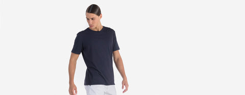 camiseta gola c manga curta marinho