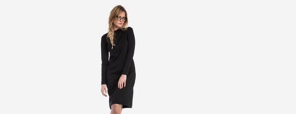 vestido gola alta manga longa preto