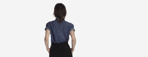 camisa jeans manga curta índigo médio