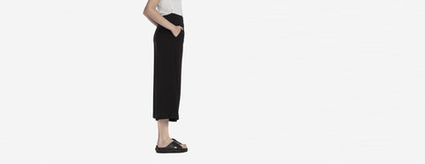 calça crepe pantalona midi preto