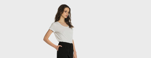 Para Ela - Camiseta Gola U Manga Curta branco marinho